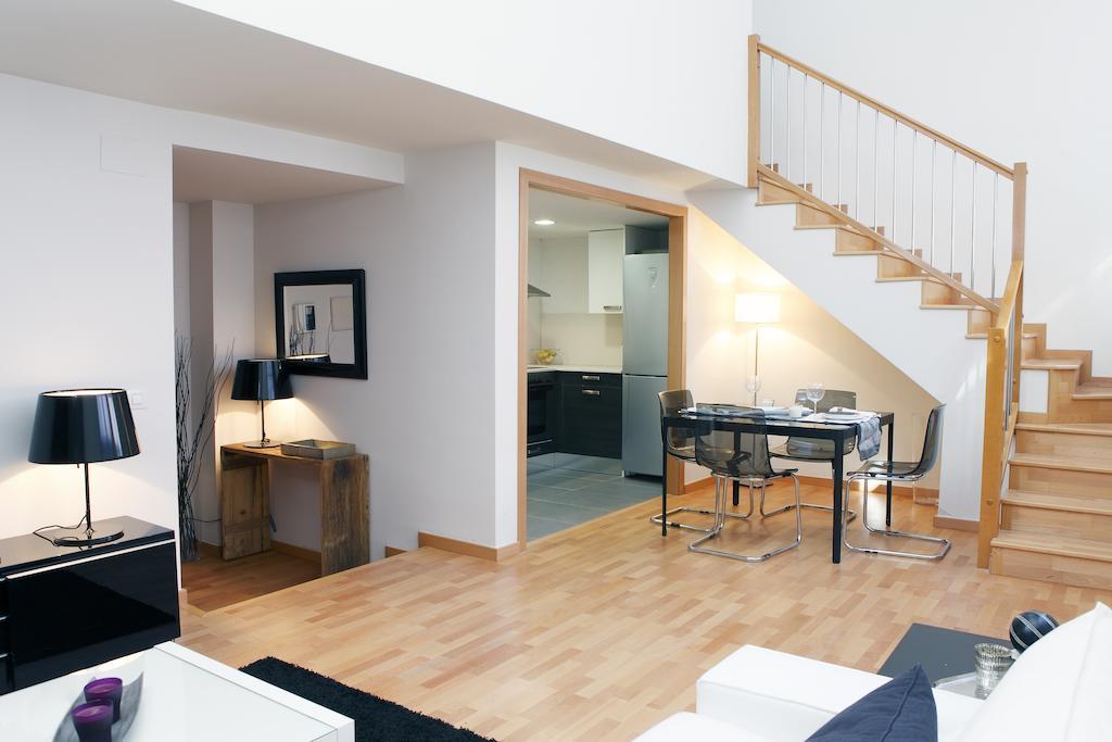 Fira Duplex Apartment L'Hospitalet de Llobregat Ruang foto